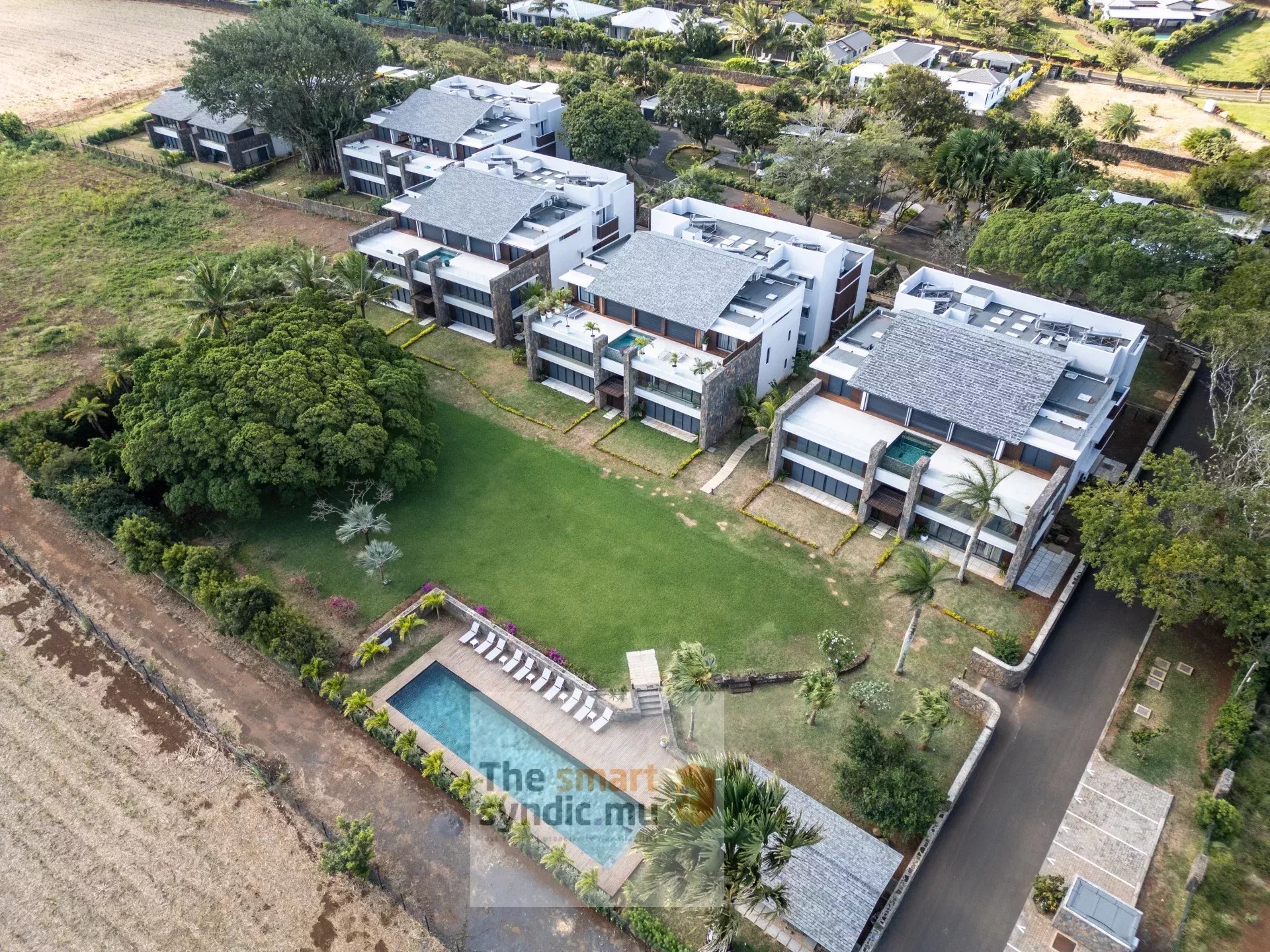 Exceptional Penthouse for Sale – Elegance, Space & Panoramic Views