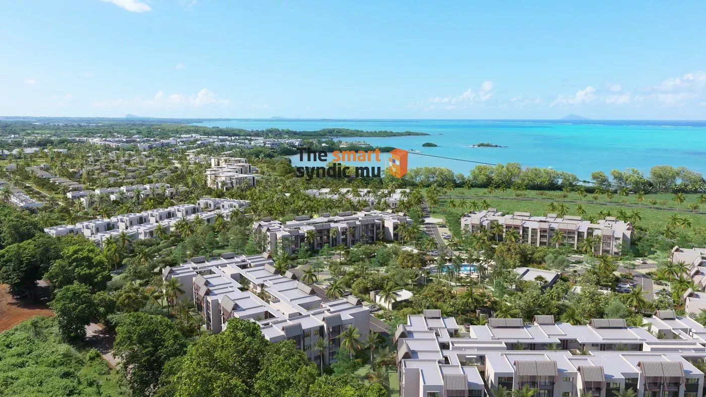 Exceptional Apartment: Your Tropical Oasis on the Ground Floor